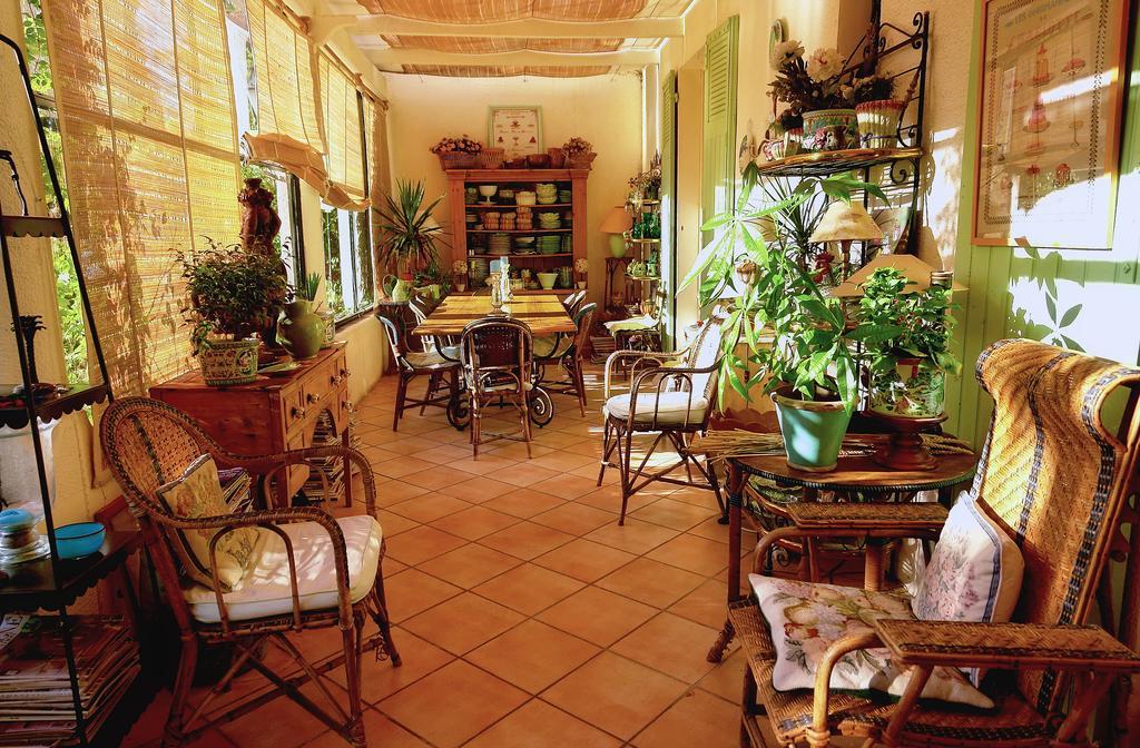 Le Domaine De Saint Veran Orgon Ngoại thất bức ảnh
