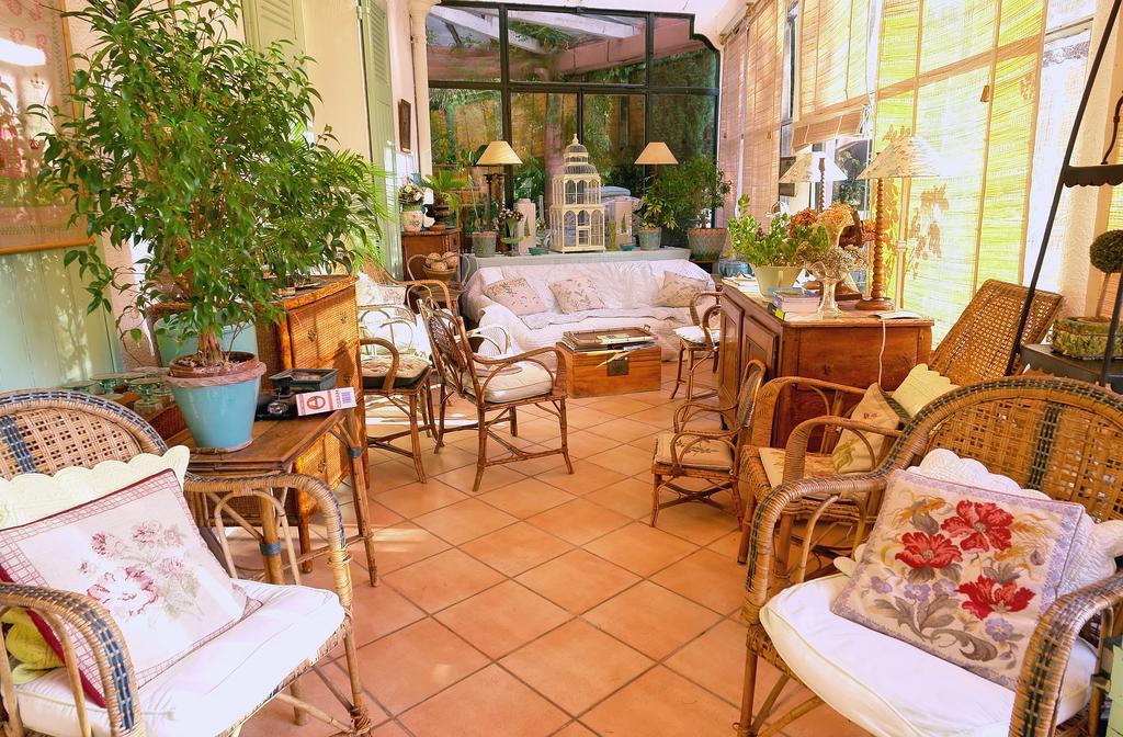 Le Domaine De Saint Veran Orgon Ngoại thất bức ảnh